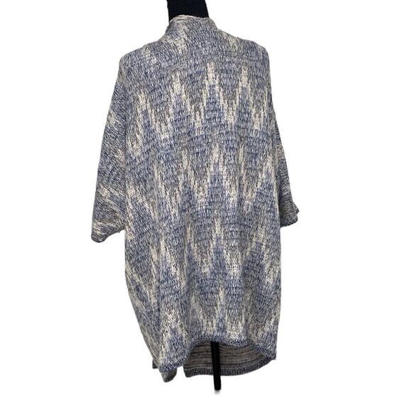 Lucky Brand wool blend blue/white/gray cardigan with metallic threads - Picture 5 of 7